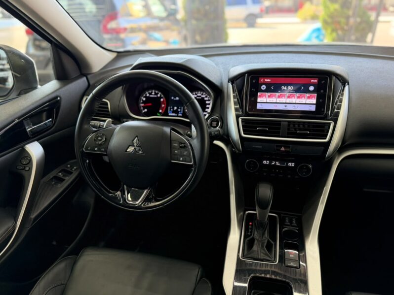 
								Mitsubishi Eclipse Cross HPE-S 1.5 2020 full									