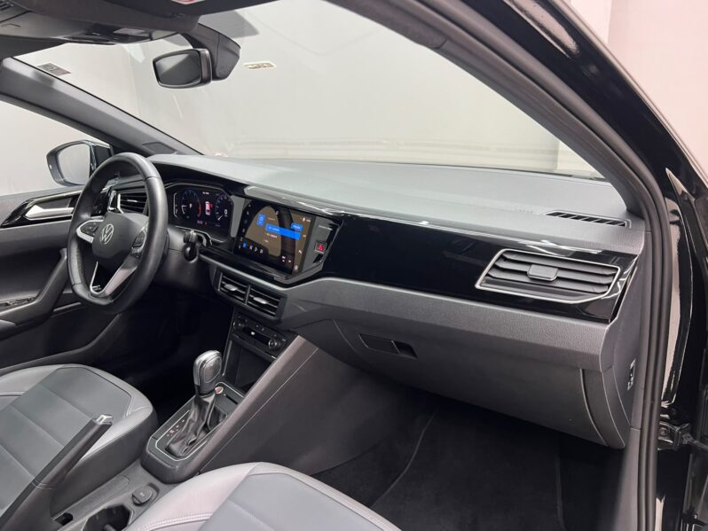 
								Volkswagen Nivus Highline 1.0 Turbo (Aut.) 2021 full									