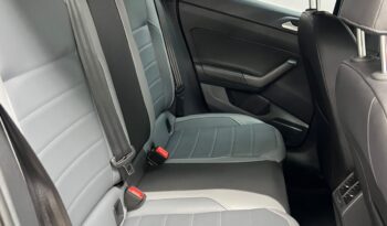 
									Volkswagen Nivus Highline 1.0 Turbo (Aut.) 2021 full								