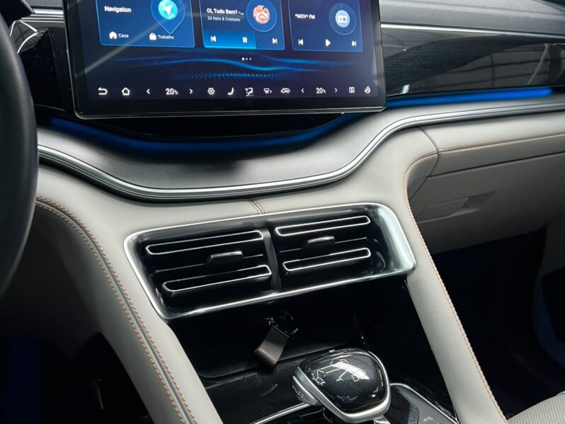 
								BYD Song Plus (Híbrido) 2024 full									