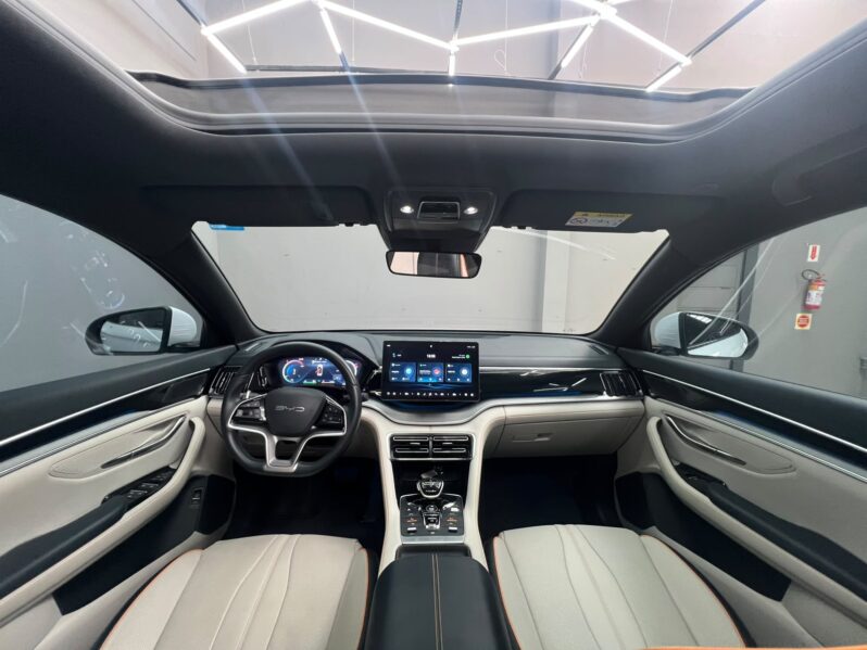 
								BYD Song Plus (Híbrido) 2024 full									