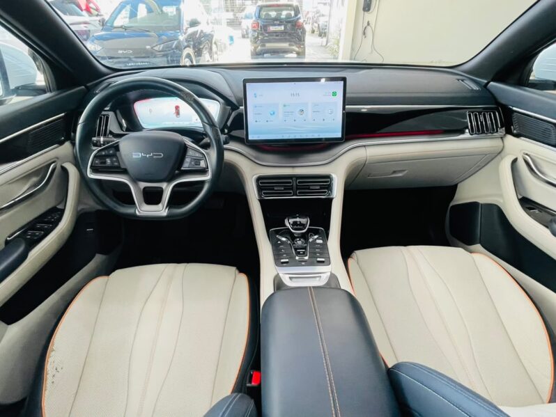 
								BYD Song Plus (Híbrido) 2024 full									