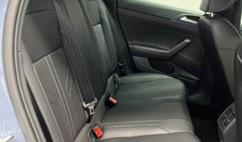 
									Volkswagen Nivus Highline 200 TSI 2025 full								