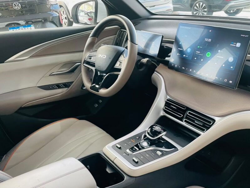
								BYD Song Pro DM-i GS (Híb.) 2025 full									