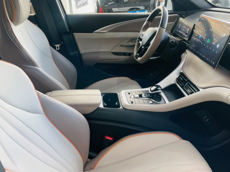 
								BYD Song Pro DM-i GS (Híb.) 2025 full									