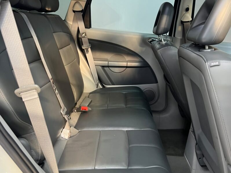 
								Chrysler PT Cruiser Touring DEC. EDITION 2.4 16V 2010 full									