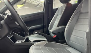 
									Volkswagen Nivus Highline 200 TSI 2024 full								
