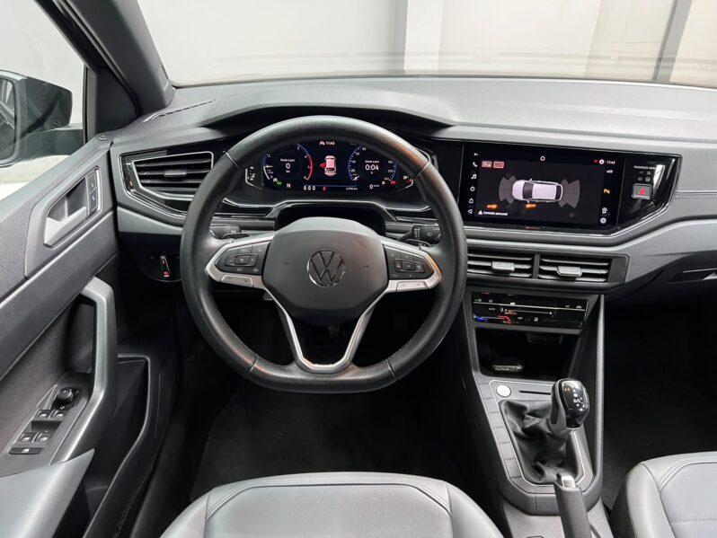 
								Volkswagen Nivus Highline 200 TSI 2024 full									