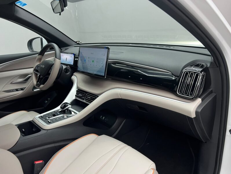 
								BYD Song Pro DM-i GS (Híb.) 2025 full									
