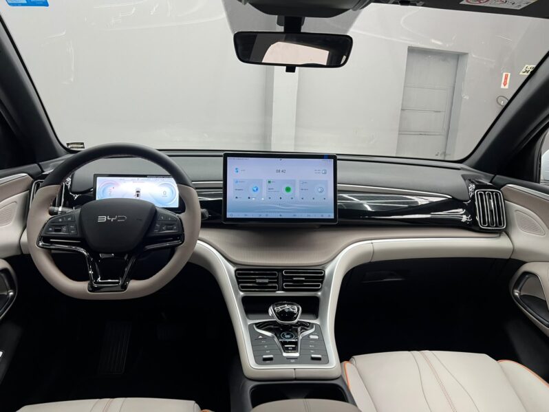 
								BYD Song Pro DM-i GS (Híb.) 2025 full									