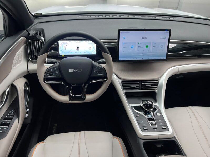 
								BYD Song Pro DM-i GS (Híb.) 2025 full									